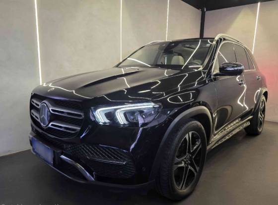 MERCEDES-BENZ GLE 400d 3.0 V6 DIESEL 4MATIC 9G-TRONIC MERCEDES-BENZ GLE 400d 3.0 V6 DIESEL 4MATIC 9G-TRONIC